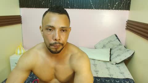 Thiago Summers online show from October 16, 4:39 pm