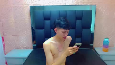 thiago_twink38 online show from November 11, 4:47 am