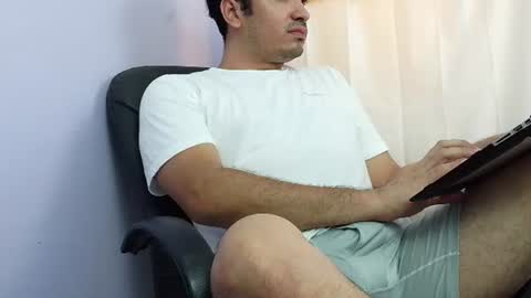 thiagodeseo online show from June 10, 2:33 am