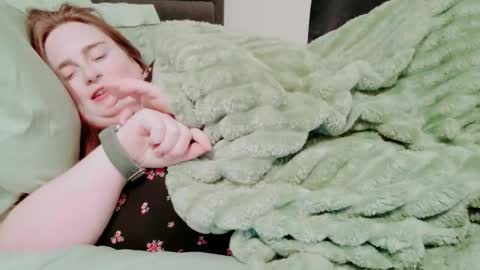 Jess online show from November 16, 1:24 pm