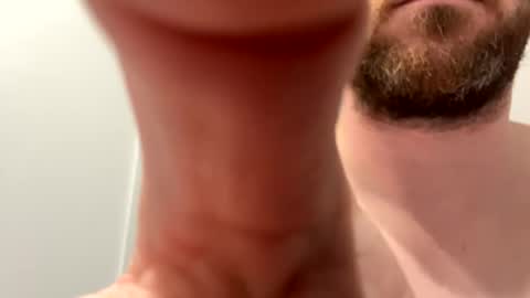 Snapshot of thickandmeaty9incher chatting on February 11, 11:42 am thickandmeaty9incher online show from February 11, 11:42 am