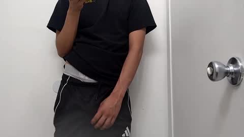 thickbigdick789 online show from September 17, 6:17 am