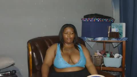 phindy online show from January 20, 6:32 pm