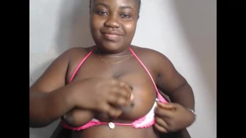 thickebonny7 online show from February 21, 8:06 am