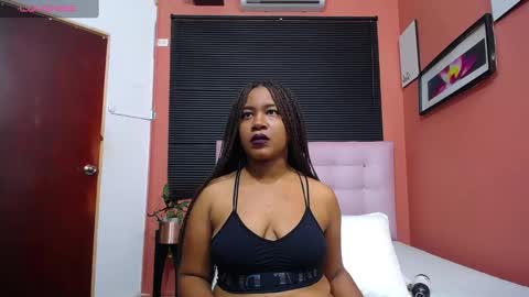 thickeebonyy online show from February 28, 7:56 pm