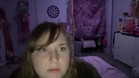 Ariel online show from March 12, 4:30 am