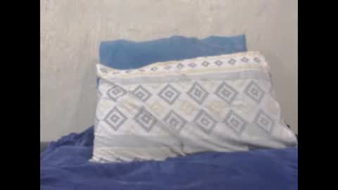 Lee online show from February 27, 5:18 am