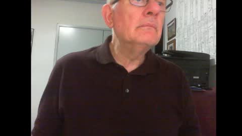 Snapshot of thickmelnik chatting on January 27, 12:16 pm James online show from January 27, 12:16 pm