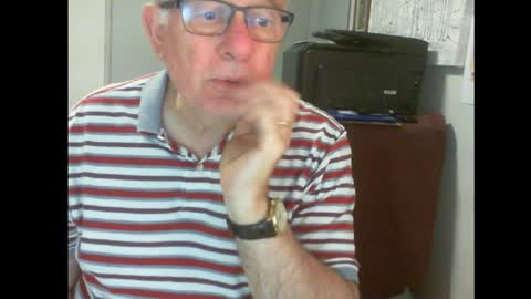 Snapshot of thickmelnik chatting on January 23, 1:13 pm James online show from January 23, 1:13 pm