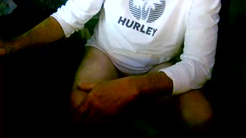 Snapshot of thickwhiteboydick chatting on September 13, 11:01 am thickwhiteboydick online show from September 13, 11:01 am