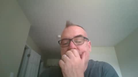 thickwhiteload online show from May 6, 8:04 pm