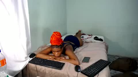 thickykianax online show from January 15, 3:11 am