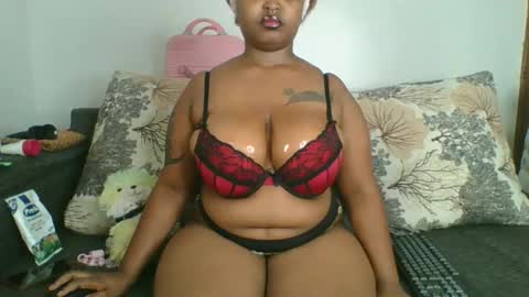 thicque online show from September 11, 11:06 pm