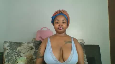 thicque online show from September 8, 7:13 pm