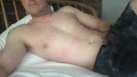 thierrinho8148 online show from November 9, 3:04 pm