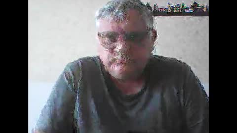Snapshot of thierrysymp chatting on September 21, 8:51 am Thierrysymp online show from September 21, 8:51 am