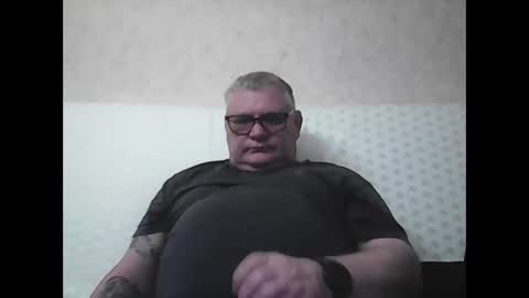 Snapshot of thierrysymp chatting on February 15, 6:12 pm Thierrysymp online show from February 15, 6:12 pm