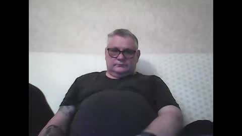 Snapshot of thierrysymp chatting on February 10, 5:41 pm Thierrysymp online show from February 10, 5:41 pm