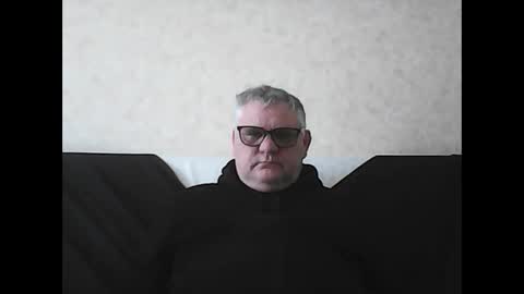 Snapshot of thierrysymp chatting on March 4, 10:57 am Thierrysymp online show from March 4, 10:57 am