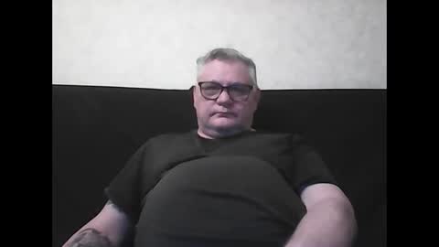 Snapshot of thierrysymp chatting on February 25, 9:15 pm Thierrysymp online show from February 25, 9:15 pm