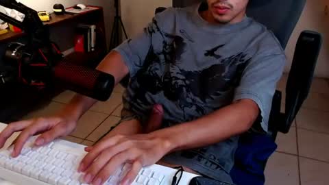 thieves_us online show from June 12, 5:34 pm