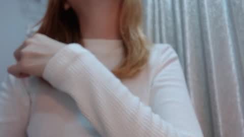 sara online show from April 13, 2:05 am