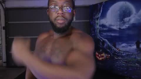 ThiqqMasq online show from October 15, 11:59 pm