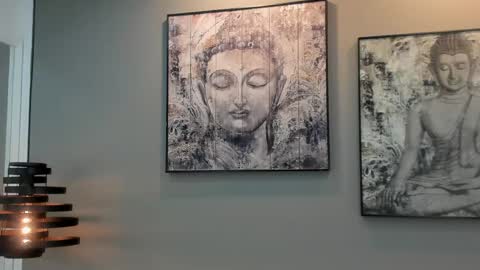 Thom online show from April 19, 6:10 pm