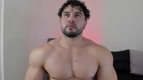 Thomas Brandon online show from November 7, 6:16 am