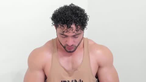 Thomas Brandon online show from October 25, 6:02 am