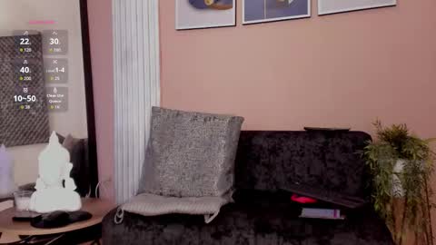 Thomas Eliott   independent model online show from March 14, 8:13 pm