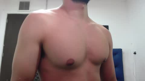 Snapshot of thomas_neuman chatting on January 12, 5:11 pm Thomas online show from January 12, 5:11 pm