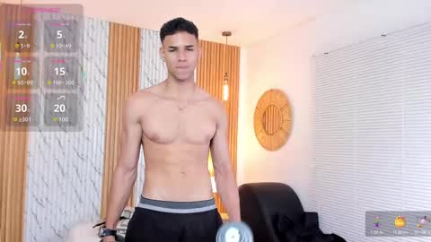 Thomas online show from February 24, 7:52 pm