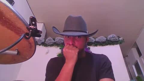 Snapshot of thomassmith2023 chatting on February 22, 8:42 pm thomas smith online show from February 22, 8:42 pm
