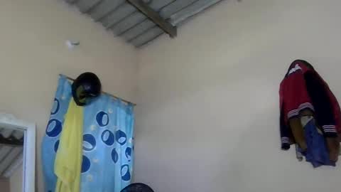 Snapshot of thonybeiio chatting on September 14, 5:14 pm thonybeiio online show from September 14, 5:14 pm