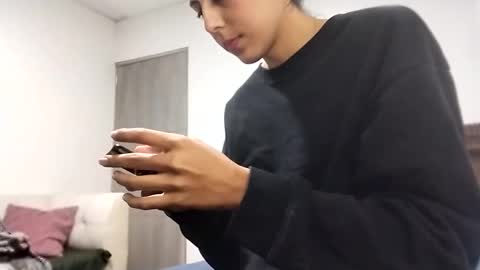 thonyy online show from October 13, 12:23 am