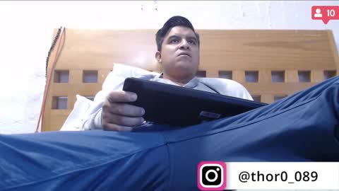 Snapshot of thor0200 chatting on January 29, 5:56 pm thor0200 online show from January 29, 5:56 pm