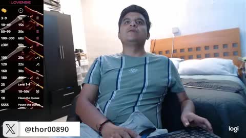 Snapshot of thor0200 chatting on September 22, 2:59 am thor0200 online show from September 22, 2:59 am