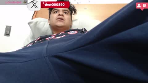 Snapshot of thor0200 chatting on December 28, 3:26 pm thor0200 online show from December 28, 3:26 pm