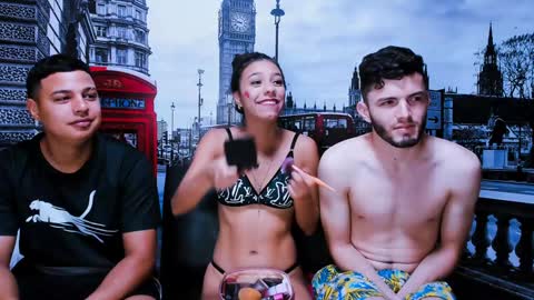 BRITHANY BRYAN ALEX online show from January 21, 10:08 am