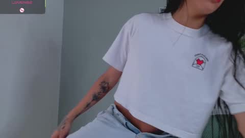 TIANA  online show from October 22, 7:59 pm