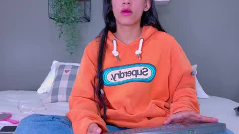 TIANA  online show from September 18, 8:02 pm