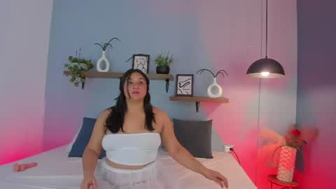 Tiana Corts online show from June 17, 2:27 am