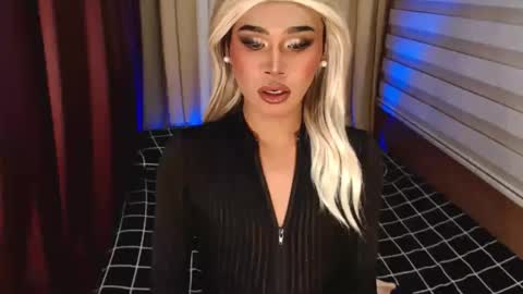 Sam online show from November 2, 2:17 pm