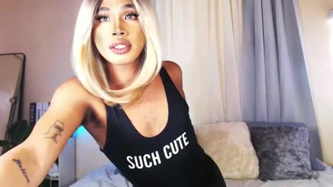 Sam online show from February 25, 5:19 am