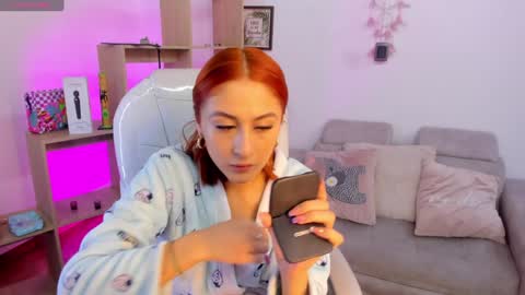 Tiarha online show from January 26, 4:41 am