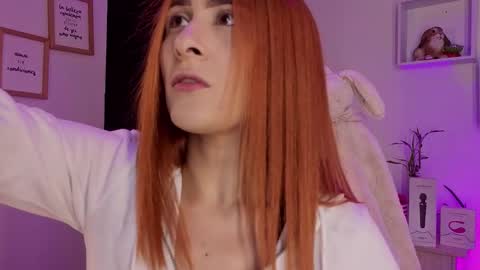 Tiarha online show from November 12, 4:37 am