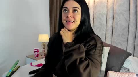 Tiff3 online show from September 30, 8:19 pm