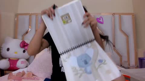Snapshot of tifany_chill chatting on February 8, 11:02 pm online show from February 8, 11:02 pm