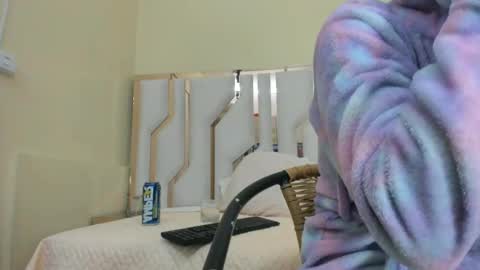 Snapshot of tifany_chill chatting on January 20, 11:43 pm online show from January 20, 11:43 pm